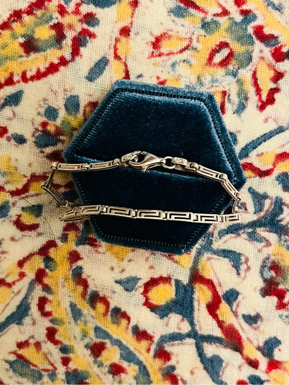 Vintage.925 stamped sterling silver bracelet - Picture 2 of 3